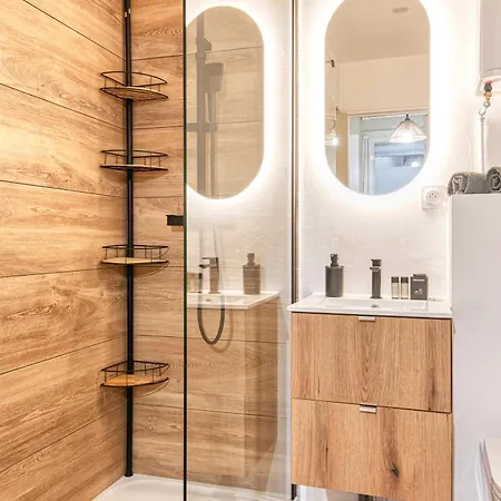 Luxe Romantique Avec Privatif Apartmán Angers